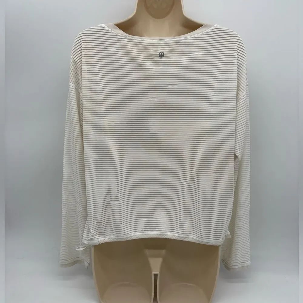 Lululemon Top - Picture 2 of 5